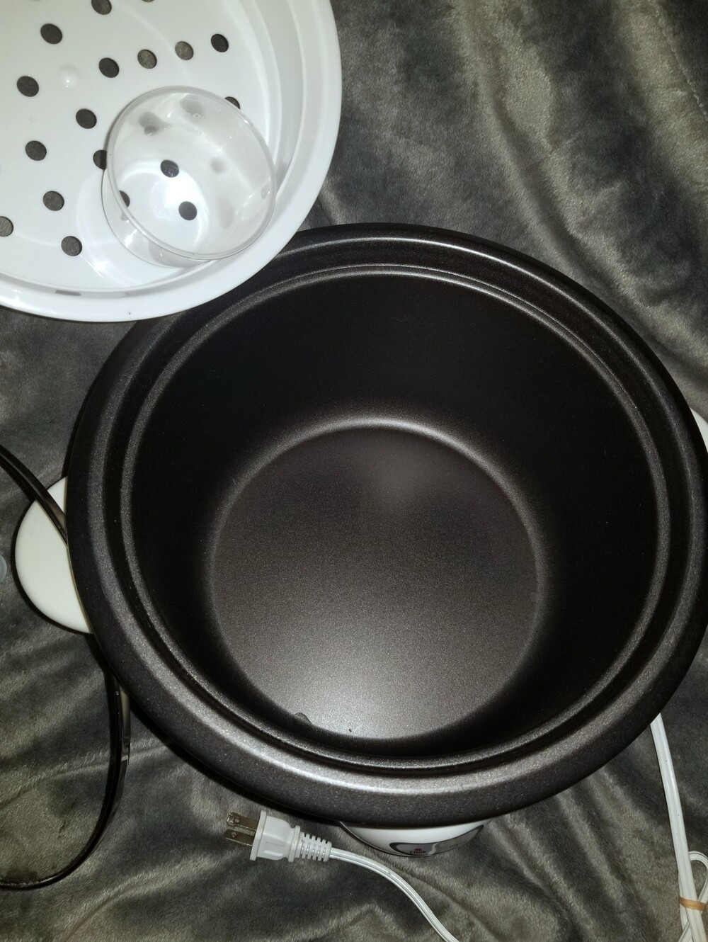 Brand New Hamilton Beach 20-Cup (10 Uncooked) Rice Cooker & Food Steamer